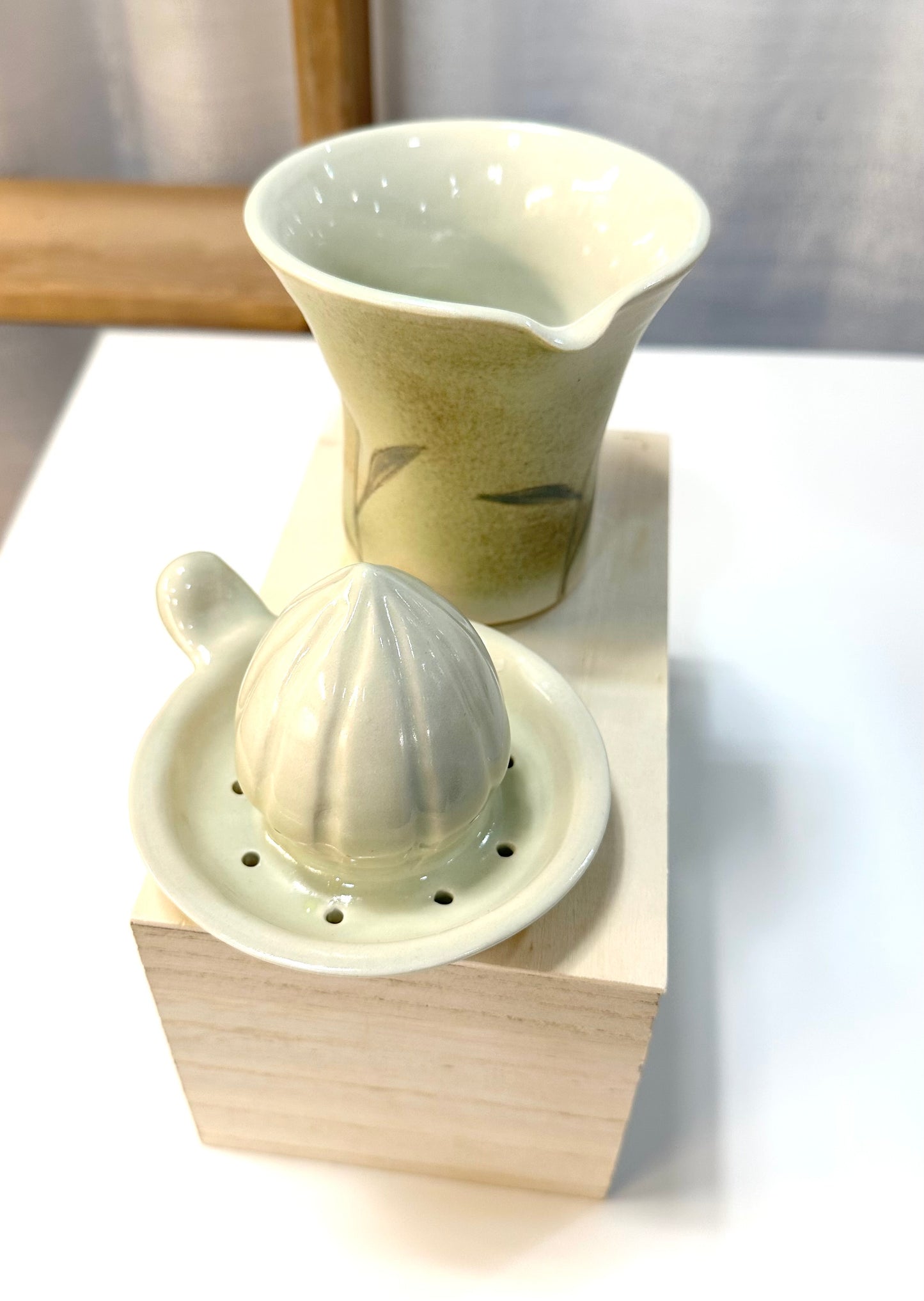 Hand Carved Fruit Juicer